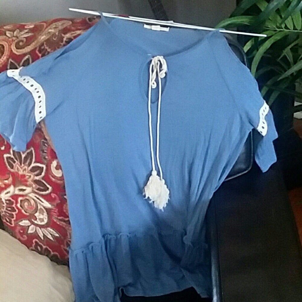 Cute top